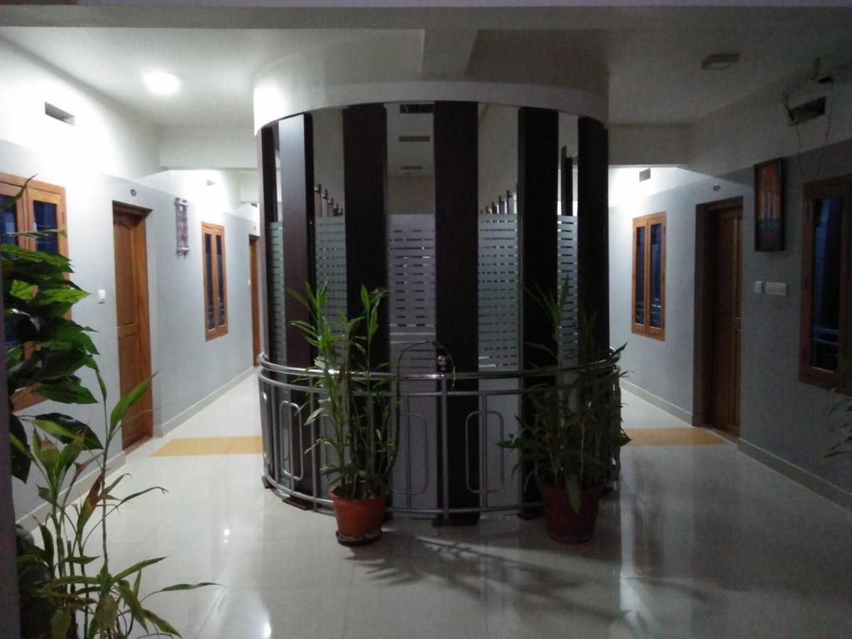 Hotel Mp Residancy Perintalmanna Exterior foto